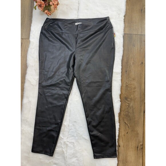 Pioneer Woman Faux Suede Leggings - Picture 1 of 11